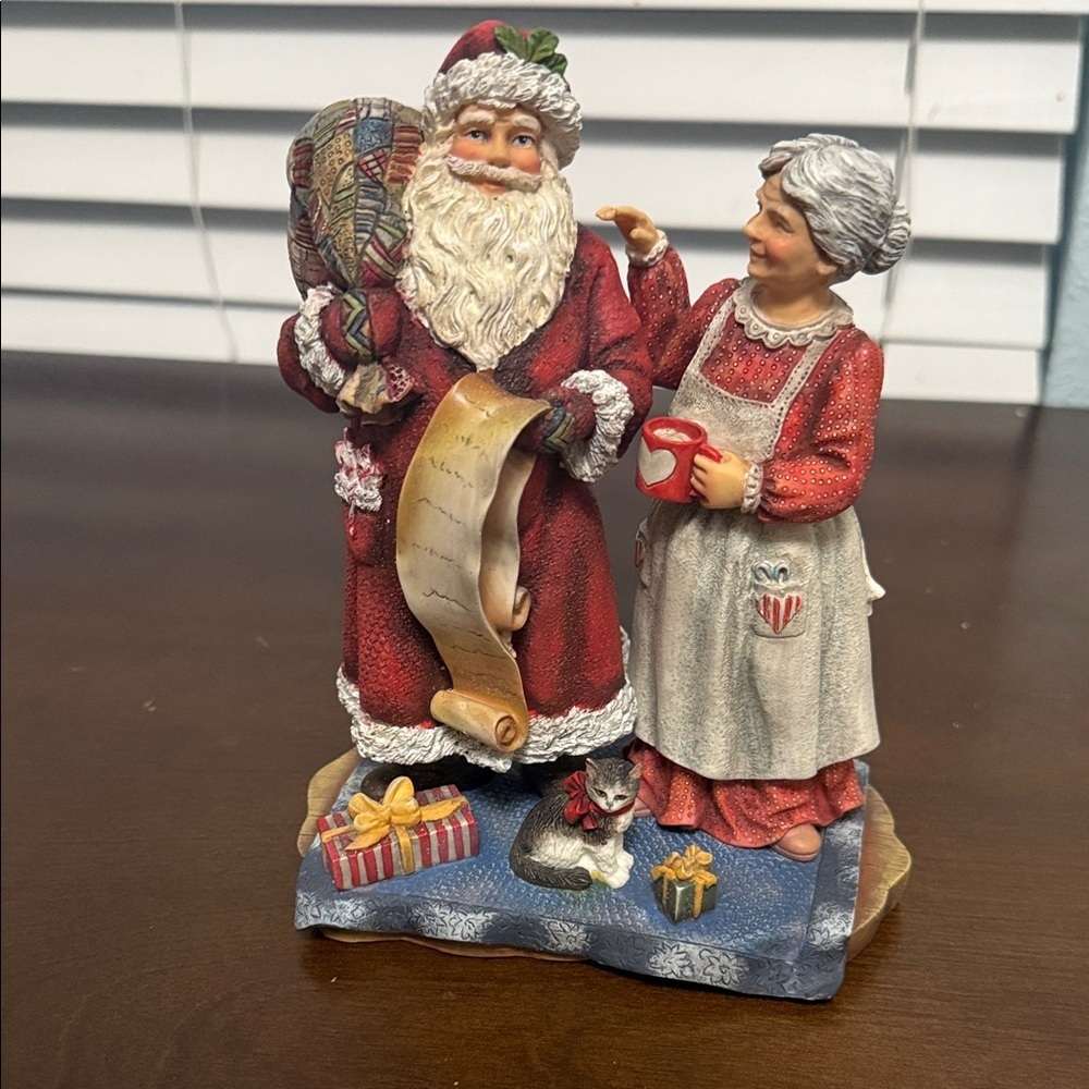 Charming Santa and Mrs. Claus Holiday Figurine